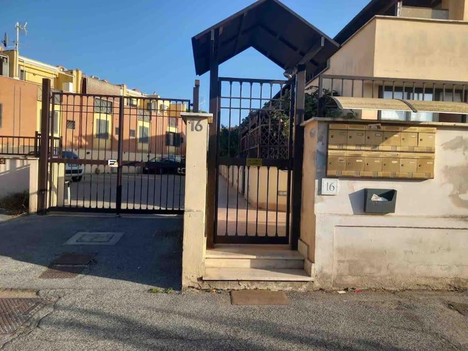 Appartamento Domus Acquedotto Roma Esterno foto
